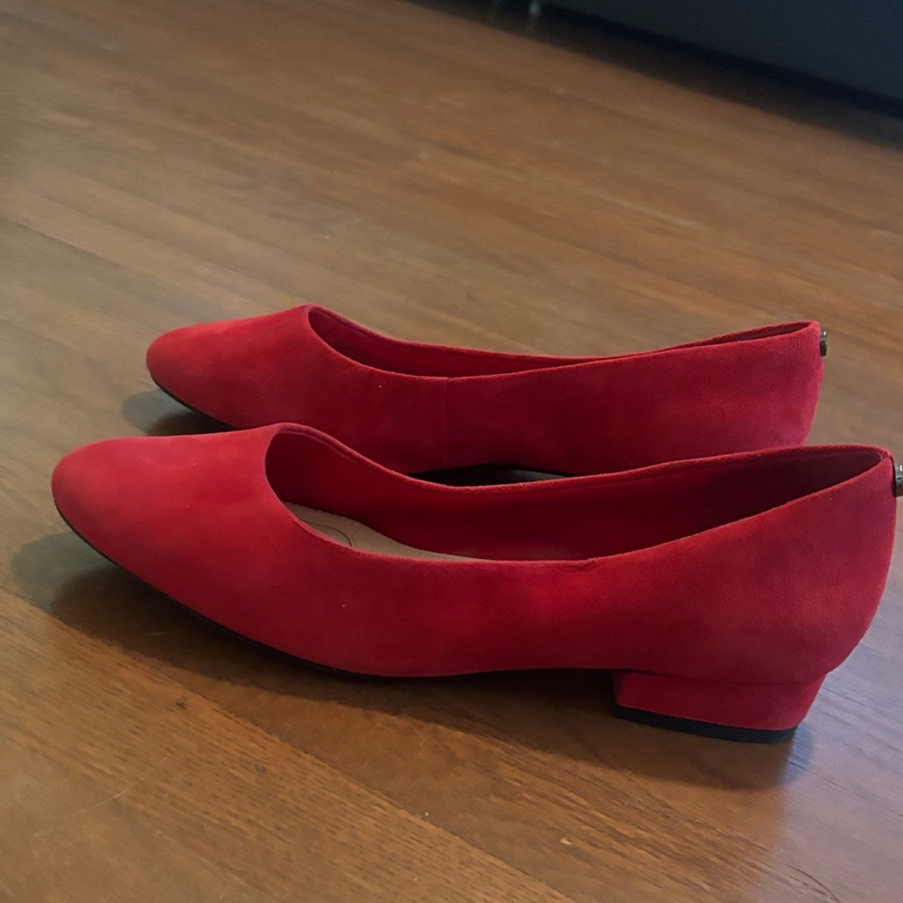 Red Suede Women's Flats - Picture 2 of 5